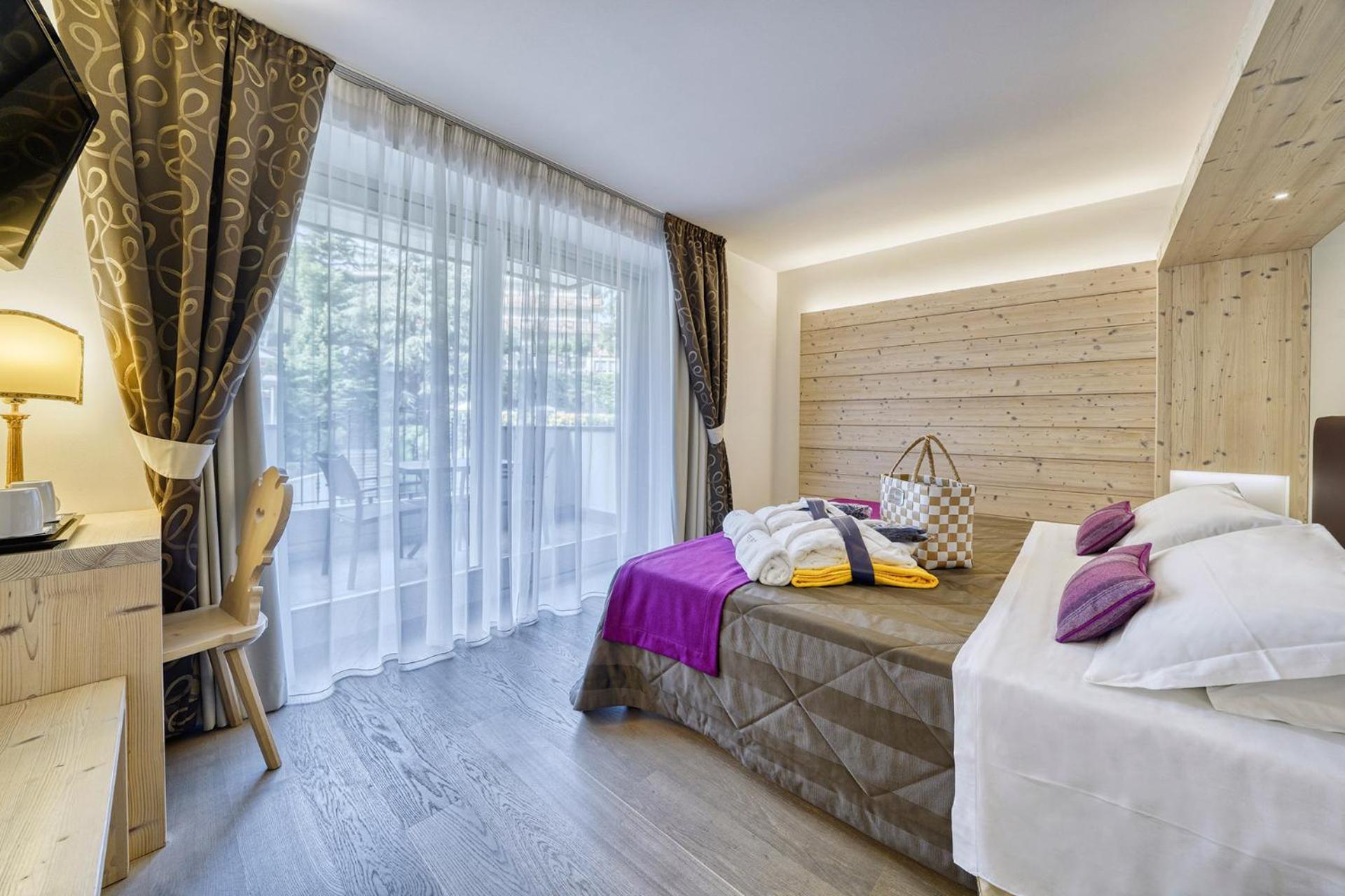 Alpenresort Belvedere Molveno Exterior photo